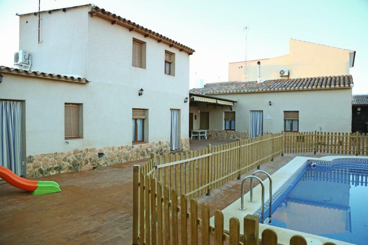 Casa Rural La Quinteria De Sancho Piscina Para Tres Apartamentos Argamasilla de Alba Exterior foto